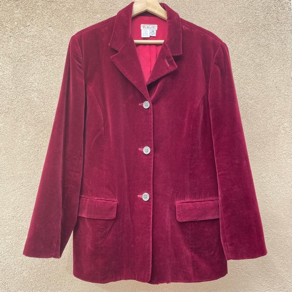 Talbots 🍷 Velour, Notch Collar, 3 button blazer in Cranberry Sz L/14 - Picture 2 of 8